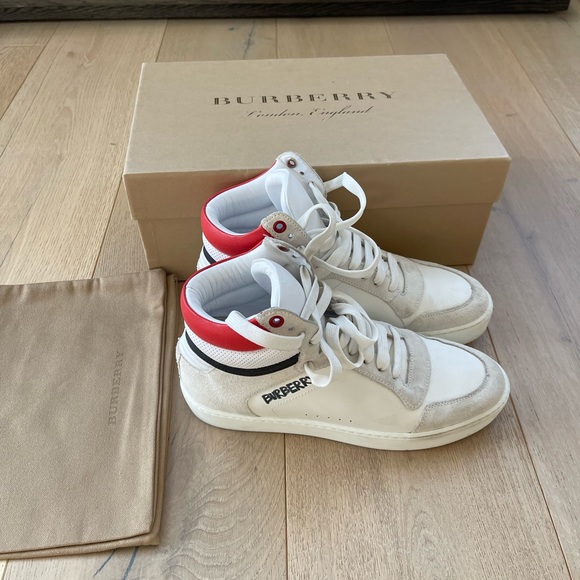 Authentic Burberry High Tops!!! 38*** - Picture 6 of 7